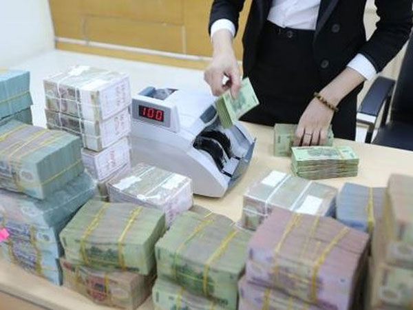 Ngân hàng răm rắp thay 'ghế nóng'