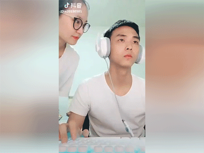 F.A mau xê ra, trào lưu giả vờ tát rồi hôn này chỉ dành cho hội có gấu thôi!