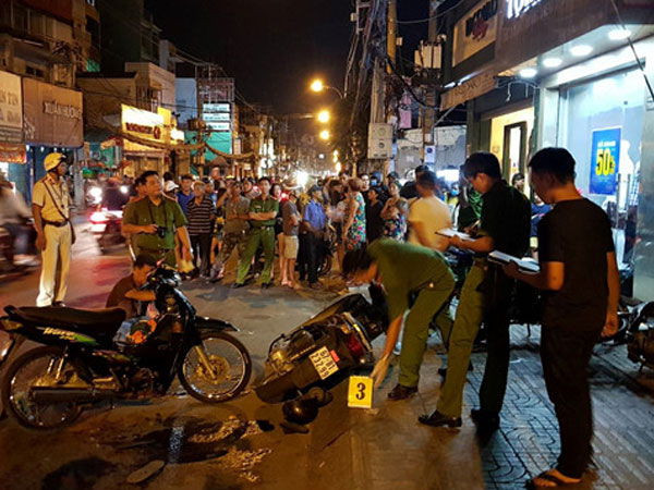 'Tại sao Bình Dương bảo vệ được hiệp sĩ, TP.HCM lại không?'