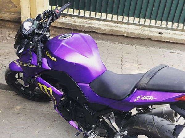 Xin lái thử motor phân khối lớn, kẻ lạ mặt phóng xe đi thẳng