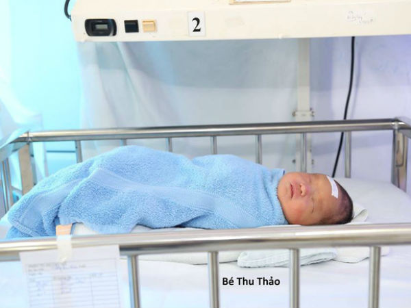 Hà Nội: 2 em bé sơ sinh cùng bị mẹ bỏ rơi tại bệnh viện