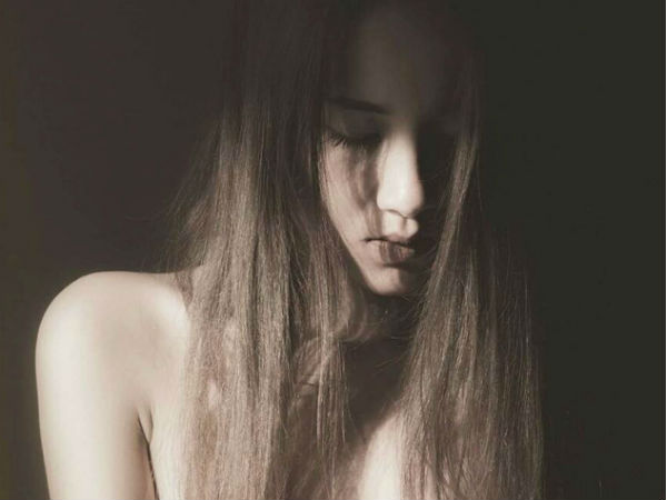 Người mẫu nude 9X tố bị họa sĩ hiếp dâm trong khách sạn