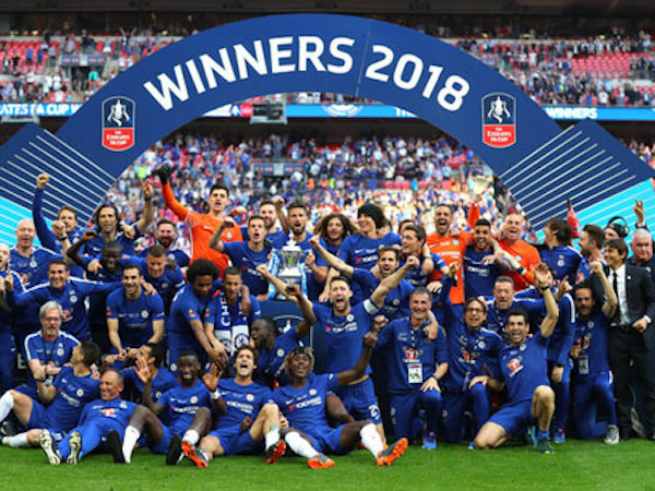 Chelsea lập kỷ lục đáng nể, HLV Mourinho nhận thống kê buồn