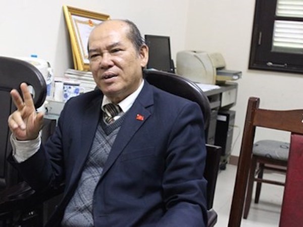 Có tình trạng khi phê bình cấp trên thì 'nịnh' đến mức độ rất khó nghe