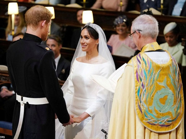 Video: Những nghi thức trong đám cưới Hoàng tử Harry và Meghan
