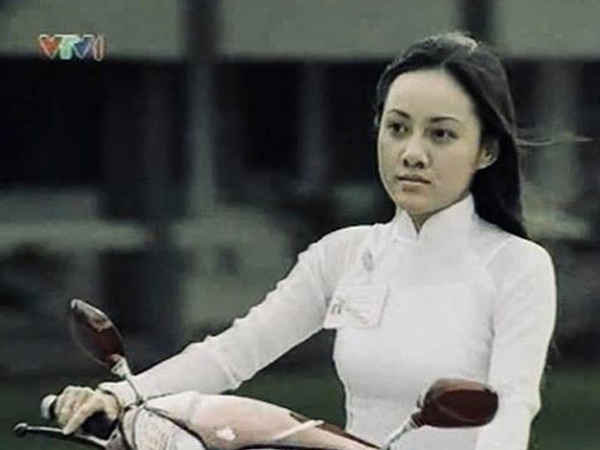 BTV Hoài Anh khiến khán giả bất ngờ khi chia sẻ hình ảnh trong bộ phim đầu tay