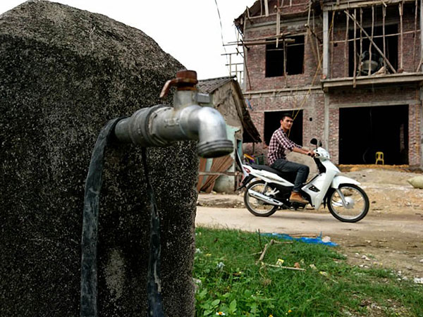Công trình chục tỷ bỏ hoang: Xã phải tự bỏ tiền ra tu sửa