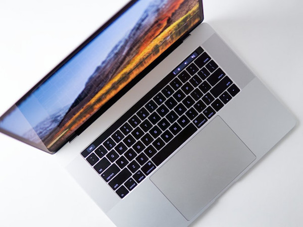 Bàn phím bướm của MacBook Pro tệ hại như thế nào?