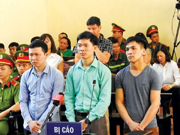 Chạy thận nhân tạo làm 8 người chết: Nhiều tài liệu làm chứng cứ được lập sau sự cố