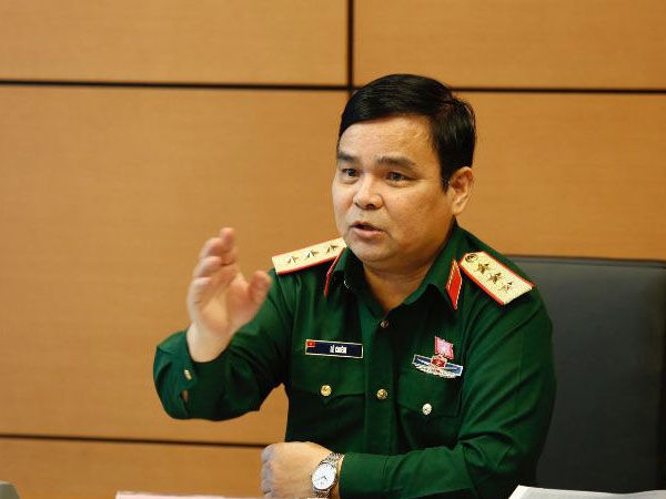 Tướng Lê Chiêm: Nhiều tàu ngư dân Trung Quốc vào sâu biển Việt Nam