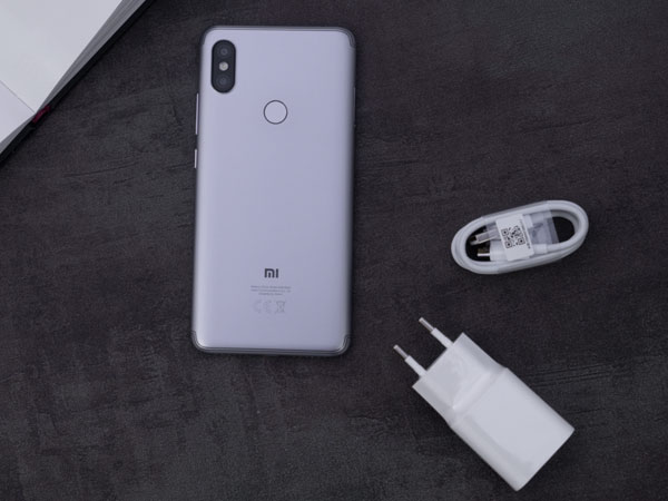 Xiaomi ra Redmi S2 camera kép, giá 4 triệu đồng