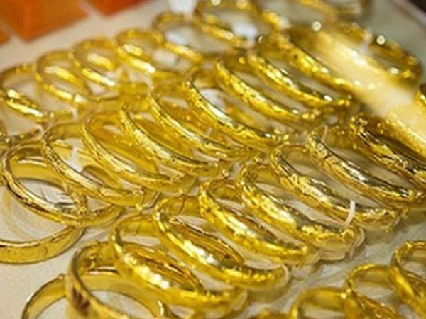 Giá vàng hôm nay 23/5: USD dừng bước, vàng tăng từ đáy 2018