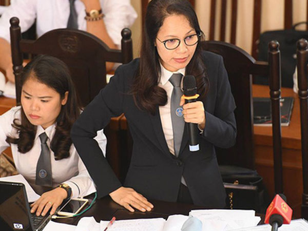 Sau tuyên bố cứng rắn, luật sư của BS Lương làm thật: Tung clip 'thay đổi bản chất vụ án'