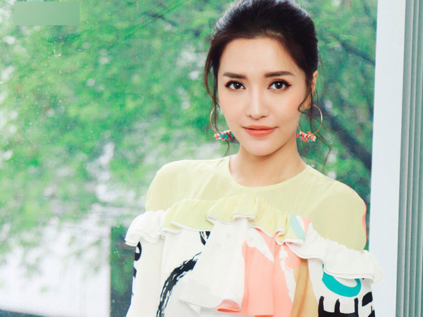 Bích Phương: Nếu một ngày nào đó tôi biến mất thì đó là lúc đã lấy chồng!