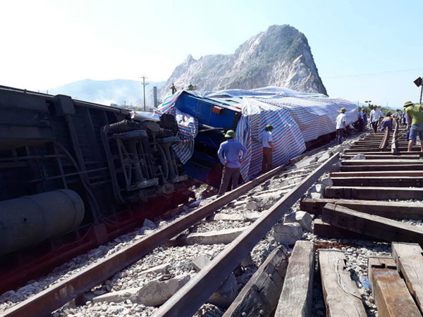 Chính thức thông tàu sau tai nạn thảm khốc tàu hỏa ở Thanh Hóa