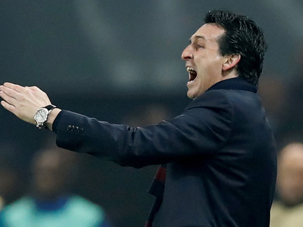 Emery hứa hẹn sẽ có những cuộc đối đầu nảy lửa với Mourinho
