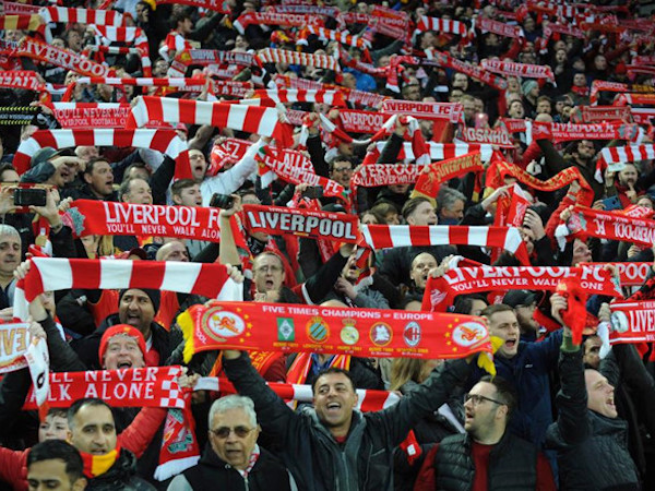 CĐV Liverpool 'khổ trăm bề' khi đi xem chung kết Champions League