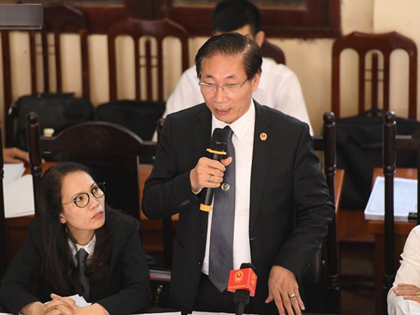 'Điều tra viên viết thêm 10 chữ, BS Lương không chấp nhận và đã xóa đi'
