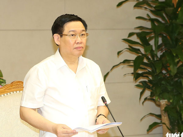 Hai bệnh viện to có đất, có tiền mà xây mãi không xong