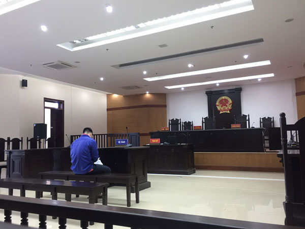 Hoãn phiên tòa phúc thẩm xét xử Cao Mạnh Hùng về tội Dâm ô trẻ em