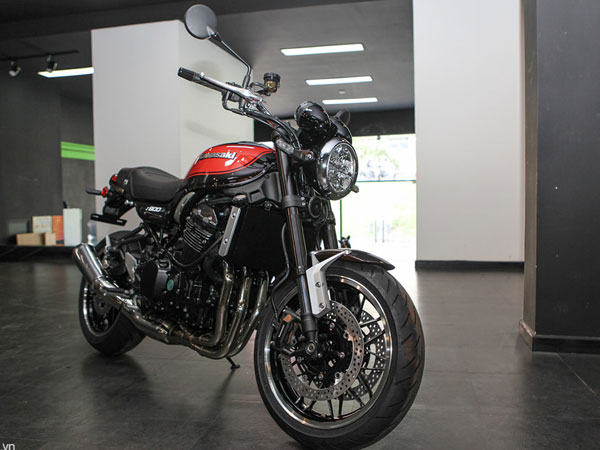 Kawasaki Z900RS 2018 - xe hoài cổ giá gần 400 triệu tại VN