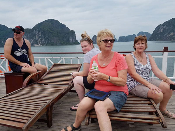 Lừa bán tour cho khách Australia, Spring Travel bị phạt 8 triệu đồng