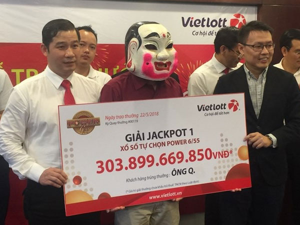 Tiết lộ bất ngờ của sếp Vietlott về những tỷ phú xổ số Việt Nam