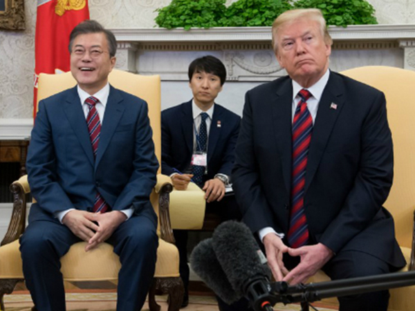 Lập trường 'xoay như chong chóng' của Trump khiến đồng minh hoang mang