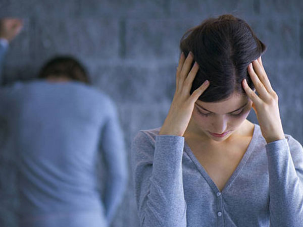 Tôi bế tắc sau một năm sinh con với ông chủ nhà
