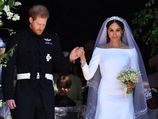 Vì sao con của hoàng tử Harry và công nương Markle sẽ không phải là công chúa hay hoàng tử?