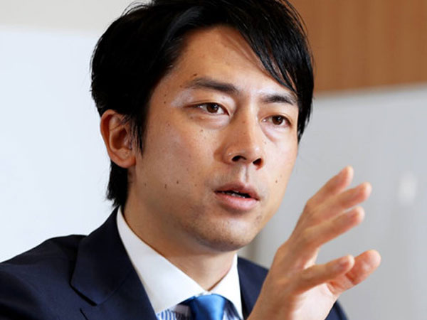 Con trai Koizumi nổi lên là ứng viên thay thế Thủ tướng Abe