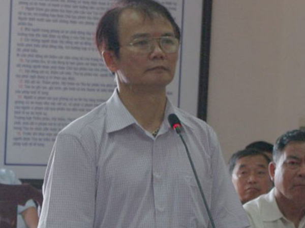 Nguyên phó viện trưởng VKS Thái Nguyên bị phạt 5 năm tù