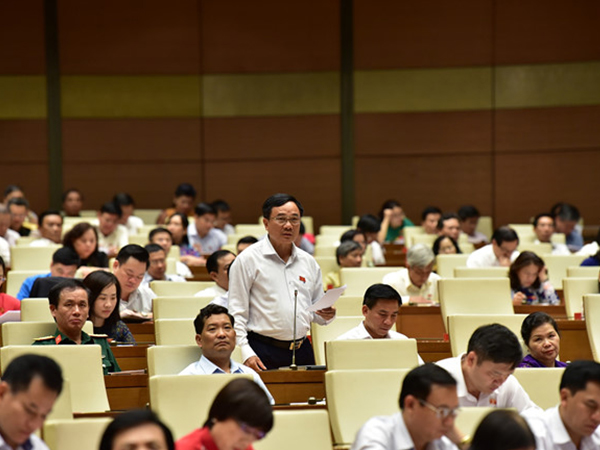 Quốc hội thảo luận Luật Phòng chống tham nhũng, An ninh mạng