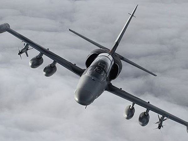 Gạt máy bay Nga, Mỹ sang một bên, Iraq quyết định chọn L-159 Czech để đánh IS