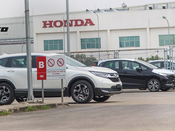 Hết xe giá rẻ, giá xe nhập trung bình tại Việt Nam đang tăng 120 triệu đồng