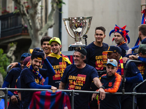 Top 10 CLB châu Âu: Barcelona vững vàng ở vị trí số một