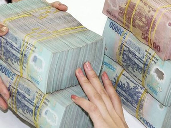 150 triệu/tháng, sếp DN nhà nước có sống bằng lương?