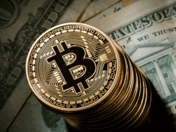 Hàng trăm người Nhật kiếm gần triệu USD từ tiền ảo