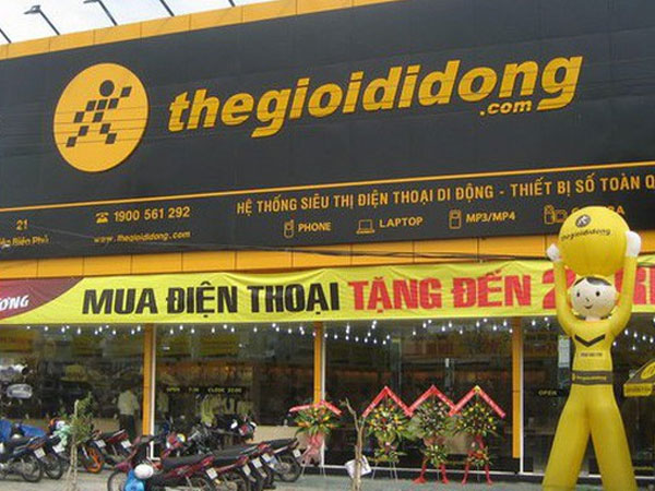 Hành động 'lần đầu tiên trong lịch sử' của Chủ tịch Thế giới Di động Nguyễn Đức Tài