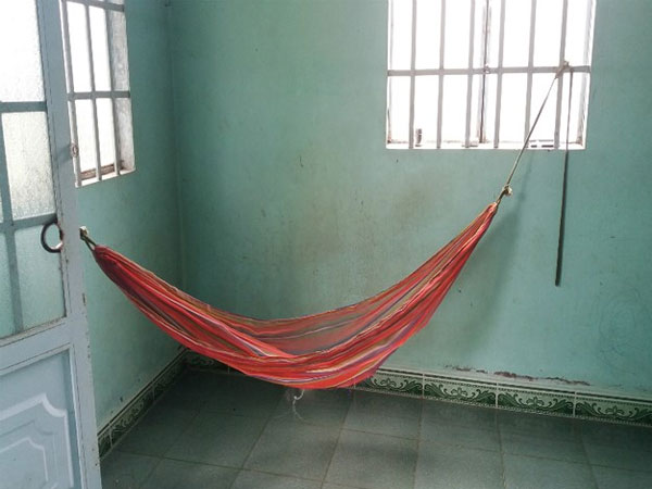 Phó công an xã thừa nhận ôm hôn nữ sinh lớp 9 ở Vĩnh Long