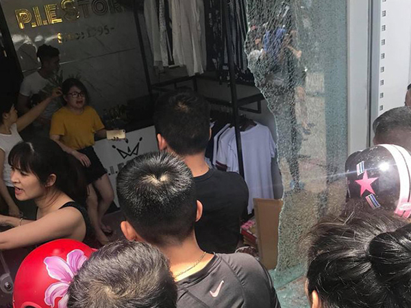 Thanh Hóa: Một phụ nữ bị thương sau tiếng nổ lớn ở shop quần áo chuẩn bị khai trương