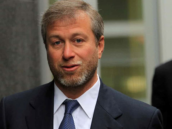 Tỉ phú Abramovich có nguy cơ không thể tiếp tục làm chủ CLB Chelsea