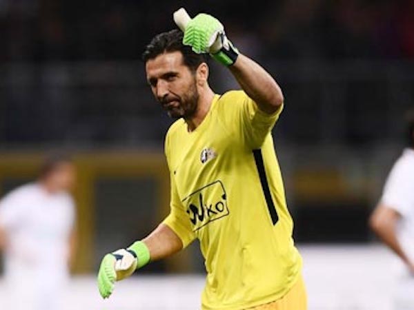 PSG đạt thỏa thuận hợp đồng 2 năm với Buffon