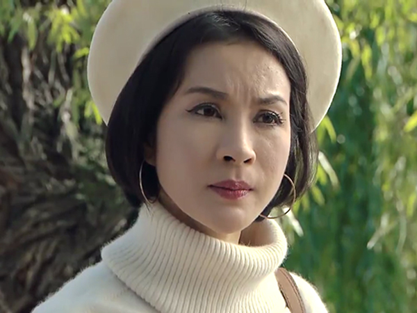 Tình Khúc Bạch Dương tập 33: Quyên trơ trẽn khuyên Vân nên để Hùng đến với mình