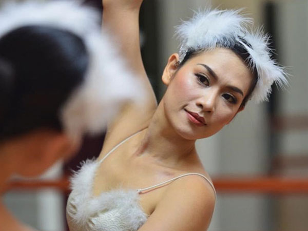 Diễn viên Hà Hương: Đi chợ, không người bán hàng nào muốn bán cho tôi