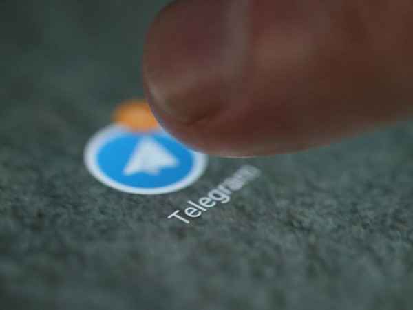 Apple gỡ bỏ cấm vận cập nhật cho Telegram