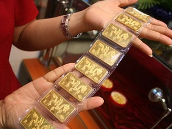 Giá vàng hôm nay 3/6: Trọn tuần giảm giá, tuần mới mờ mịt