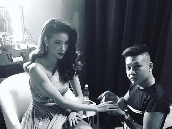Hoa hậu Phạm Hương bất ngờ phát ngôn lạ giữa ồn ào tố vô ơn của một stylist