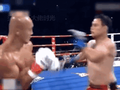 Nóng: 'Vua Muay Thái' tung cú đấm thần sầu hạ đo ván 'Đệ nhất Thiếu Lâm' ngay hiệp 1