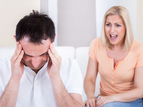 Tâm sự đẫm nước mắt của người vợ có chồng ngoại tình: 'Chồng tôi có gia đình thứ 2 chỉ cách tôi 5km'